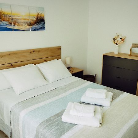 Apartamentos La Capilla Вилануева де Ароса Стая снимка