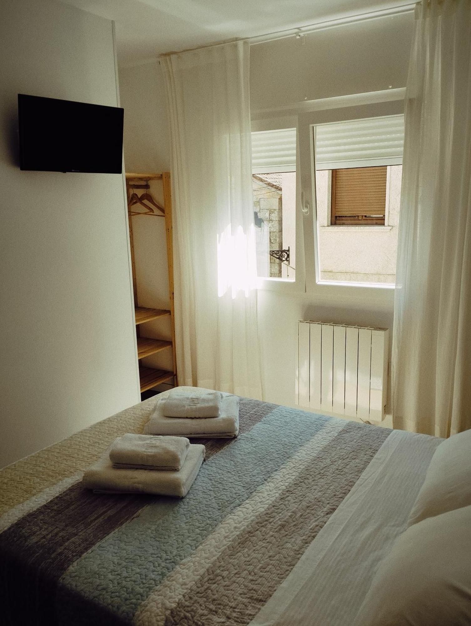 Apartamentos La Capilla Вилануева де Ароса Стая снимка